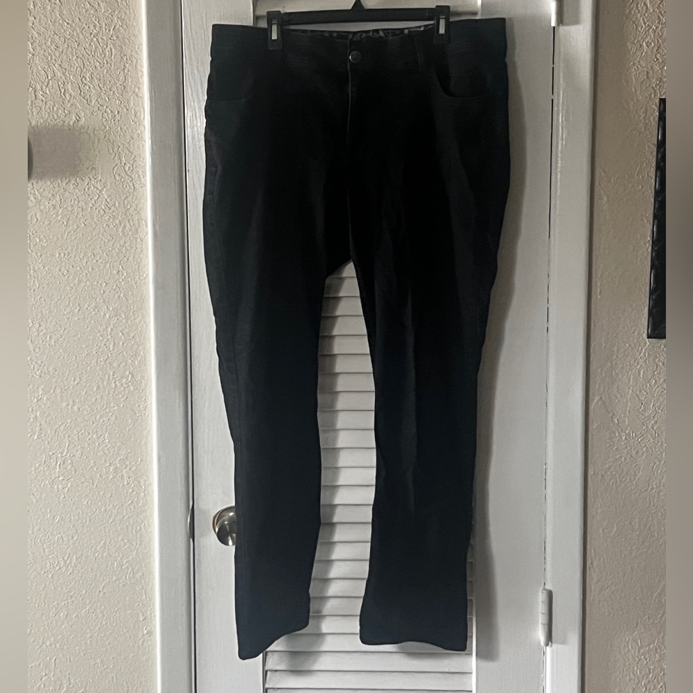 Riders by Lee Midrise Bootcut Black Jeans - Picture 5 of 9